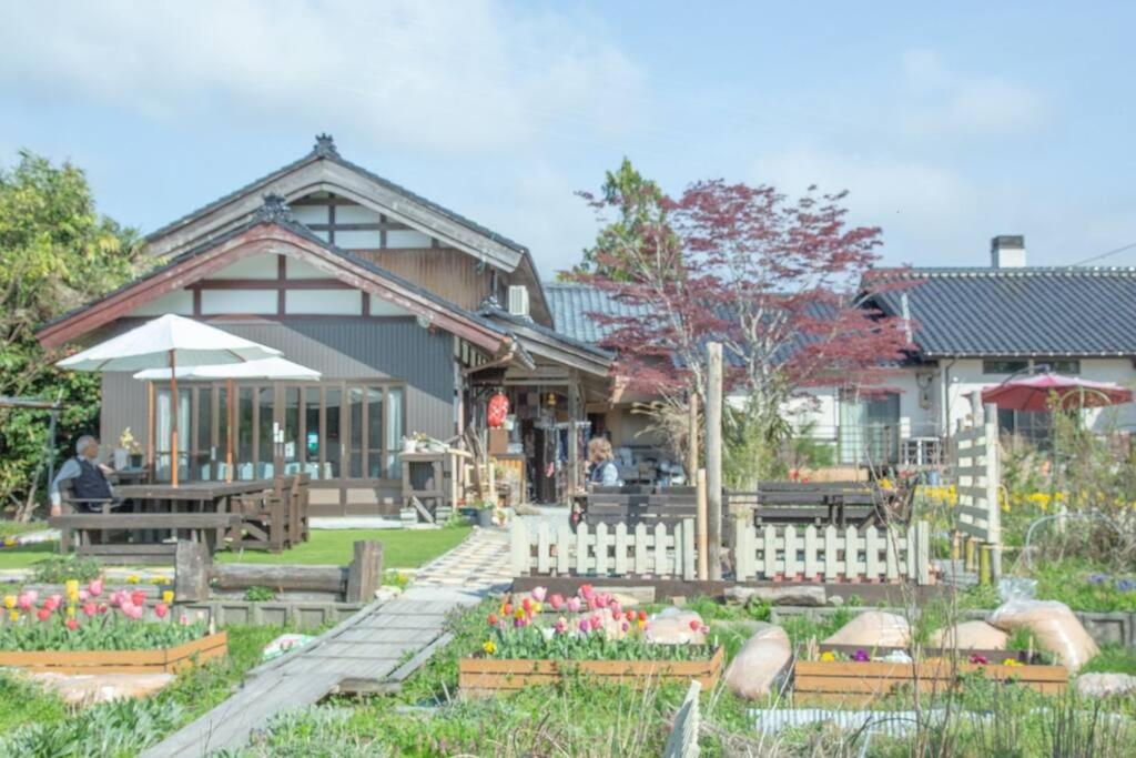 Villa ガーデンハウス道楽亭 Sado Exterior foto