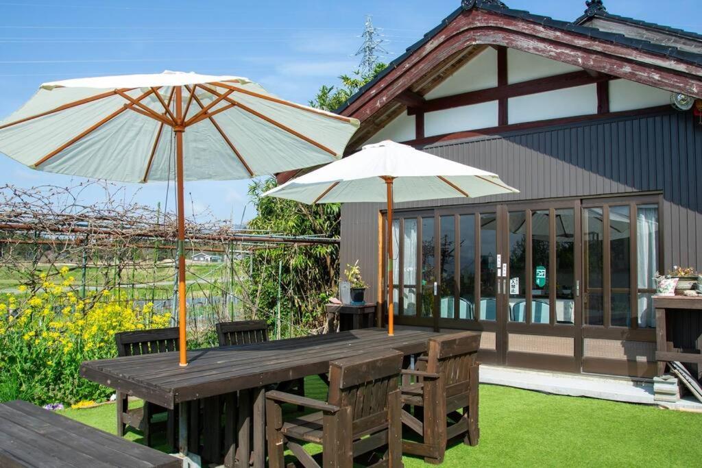 Villa ガーデンハウス道楽亭 Sado Exterior foto